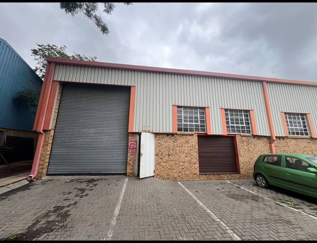 374M² WAREHOUSE TO LET IN KYA SANDS